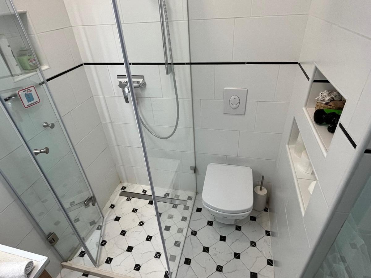 Studio Flat In The Center Of Budapest Exteriör bild